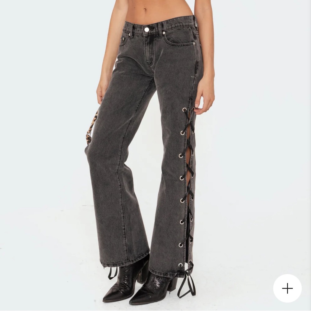 Never worn Edikted Lace Up Low-rise Jeans